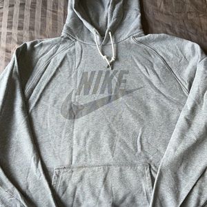 Nike sportswear gray pullover hoodie sweatshirt EUC size XXL